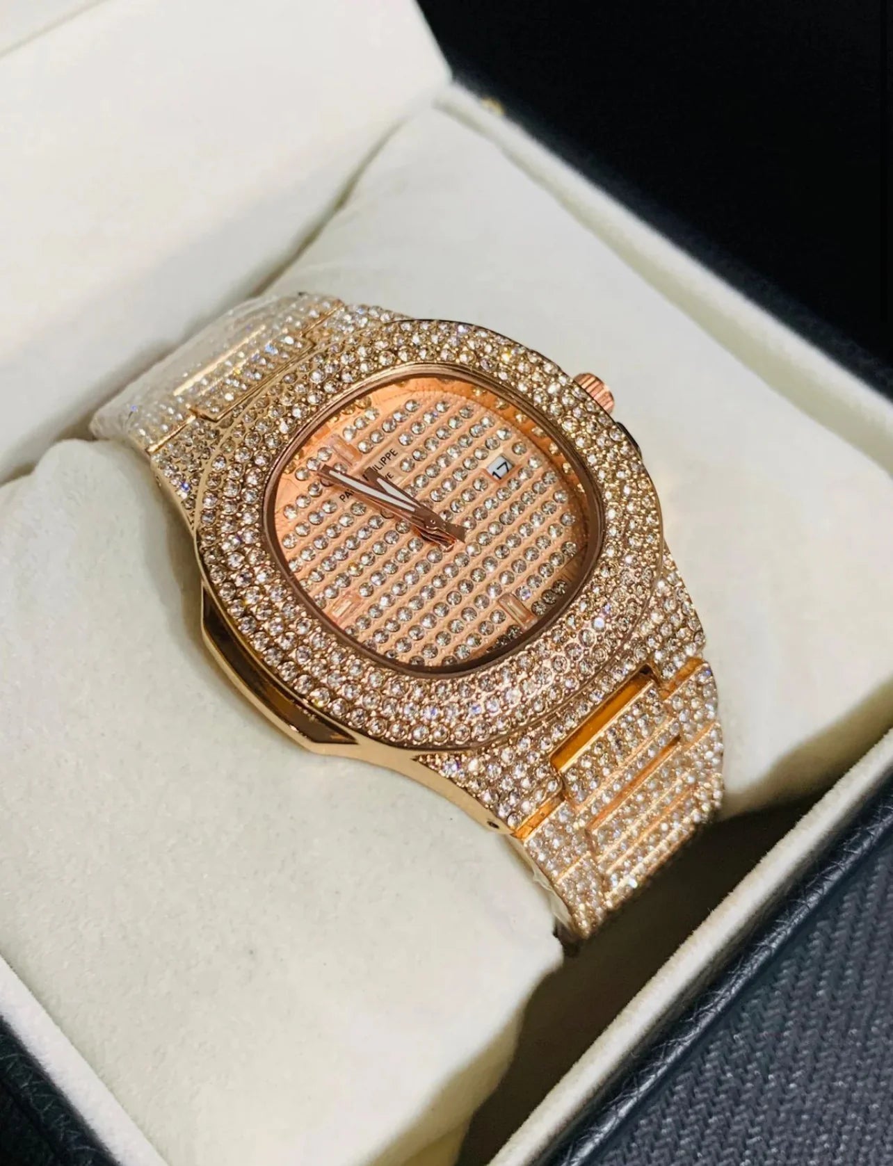 Premium Luxury Crystal Quartz Watch