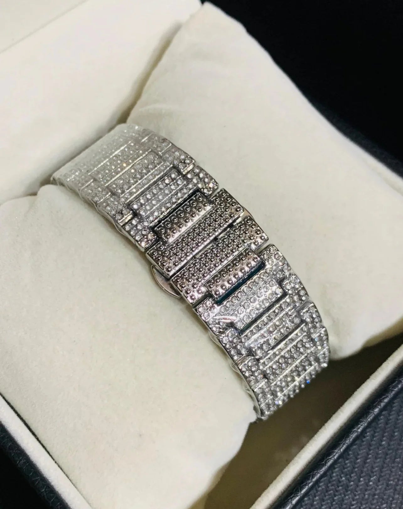 Premium Luxury Crystal Quartz Watch